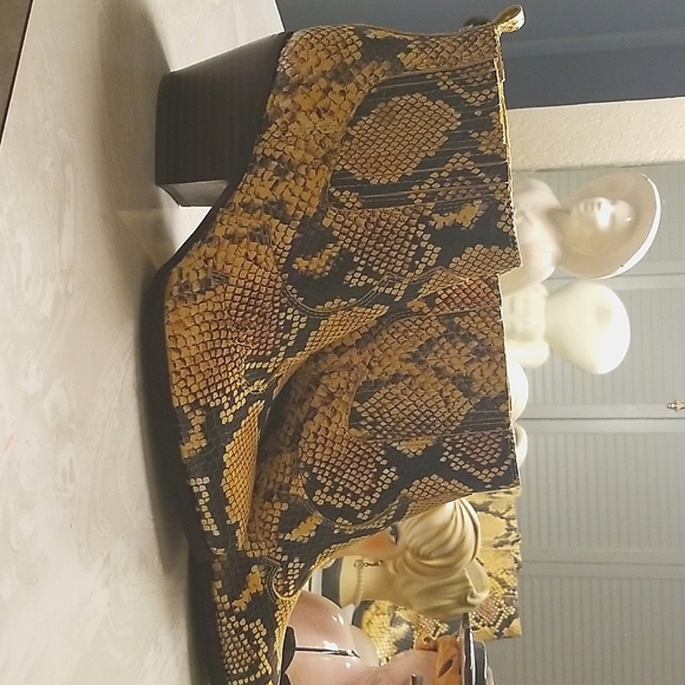 Sam Edleman Winona snake print booties
